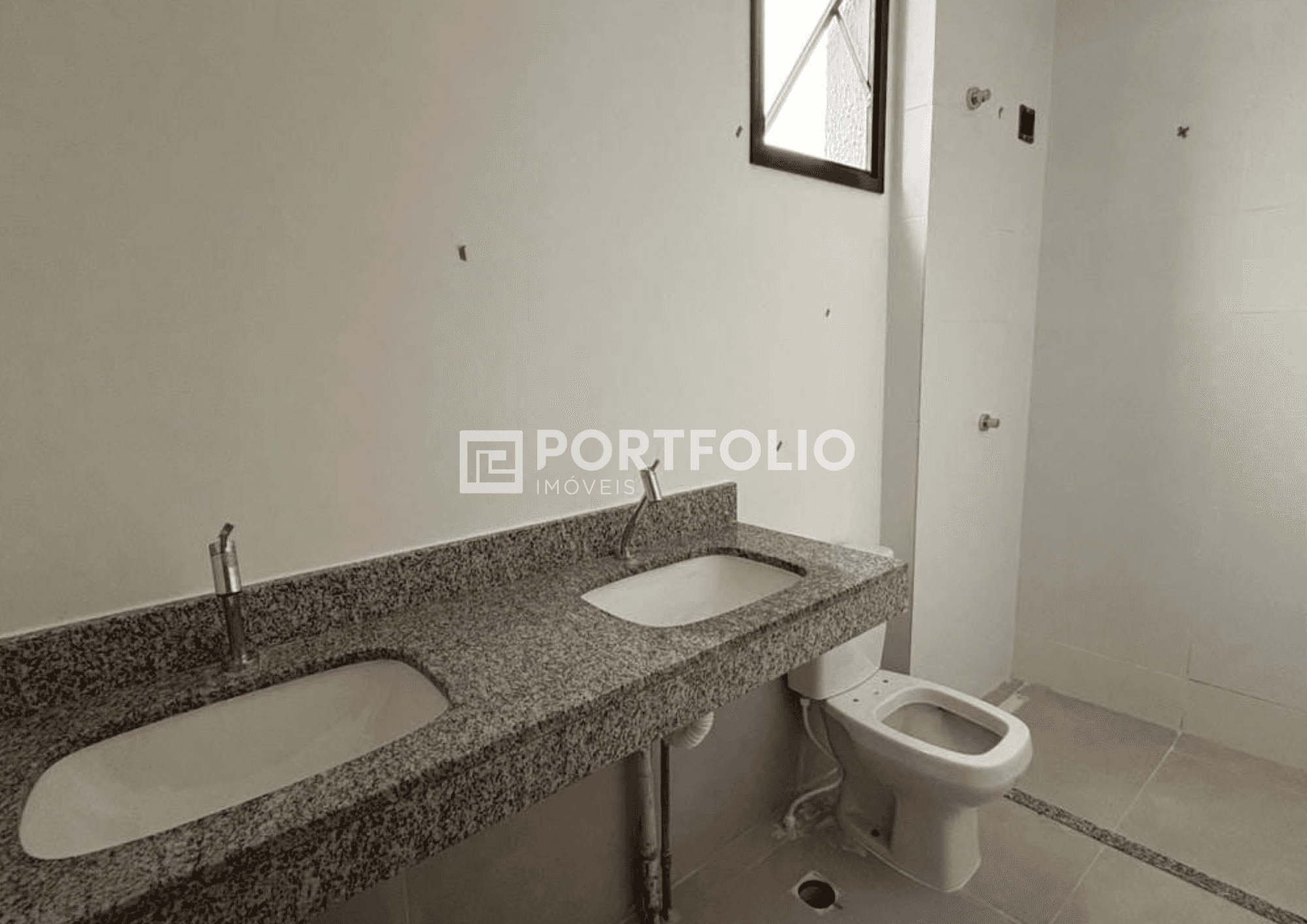 Sobrado à venda, Residencial Jardins Lyon, Aparecida de Goiânia, GO
