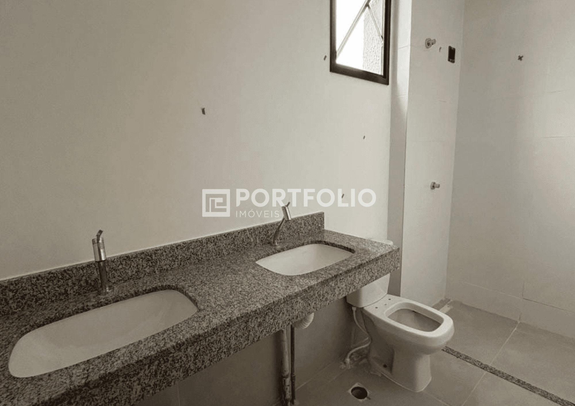 Sobrado à venda, Residencial Jardins Lyon, Aparecida de Goiânia, GO