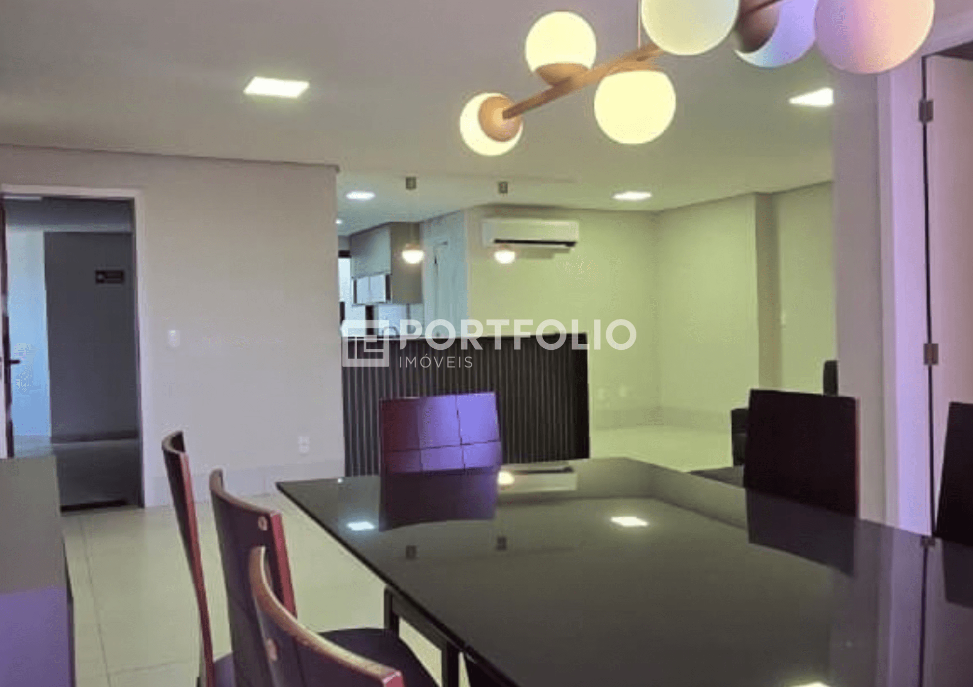 Apartamento à venda com 3 suítes no Setor Bueno, Goiânia, GO