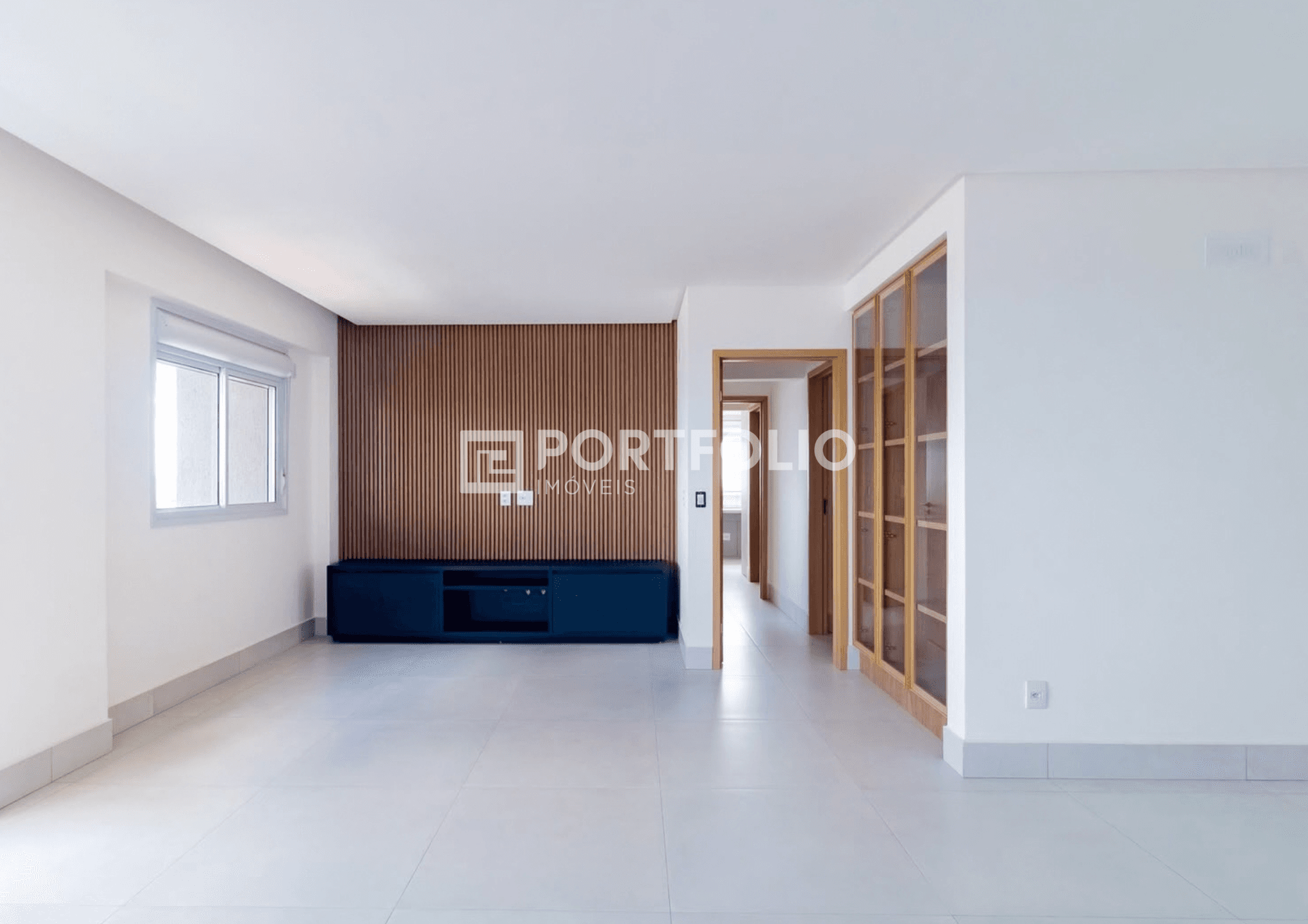 Apartamento à venda com 3 suítes completo em armários no Setor Oeste, Goiânia, GO
