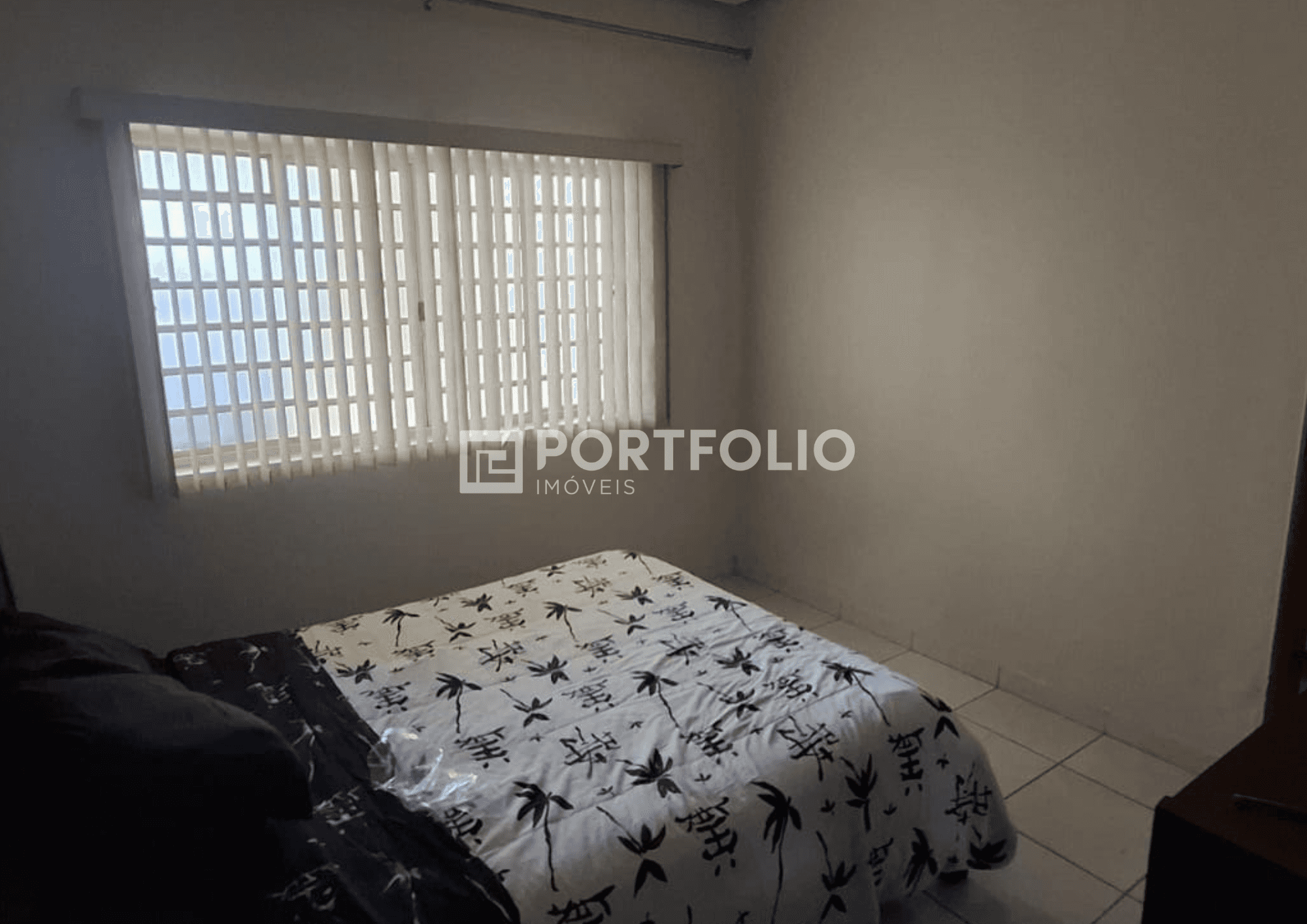 Sobrado à venda no Setor Aeroporto, 5 quartos, 270m², Goiânia