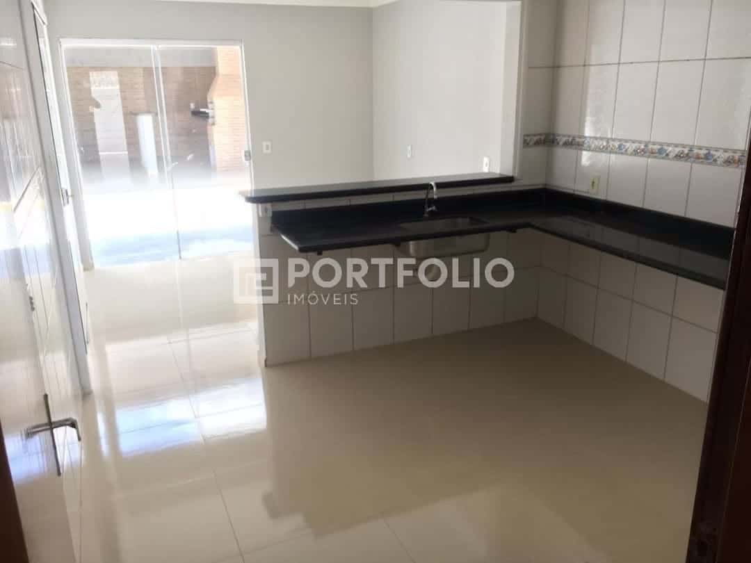 Casa com 4 dormitórios à venda por R$ 520.000,00 - Moinho dos Ventos - Goiânia/GO