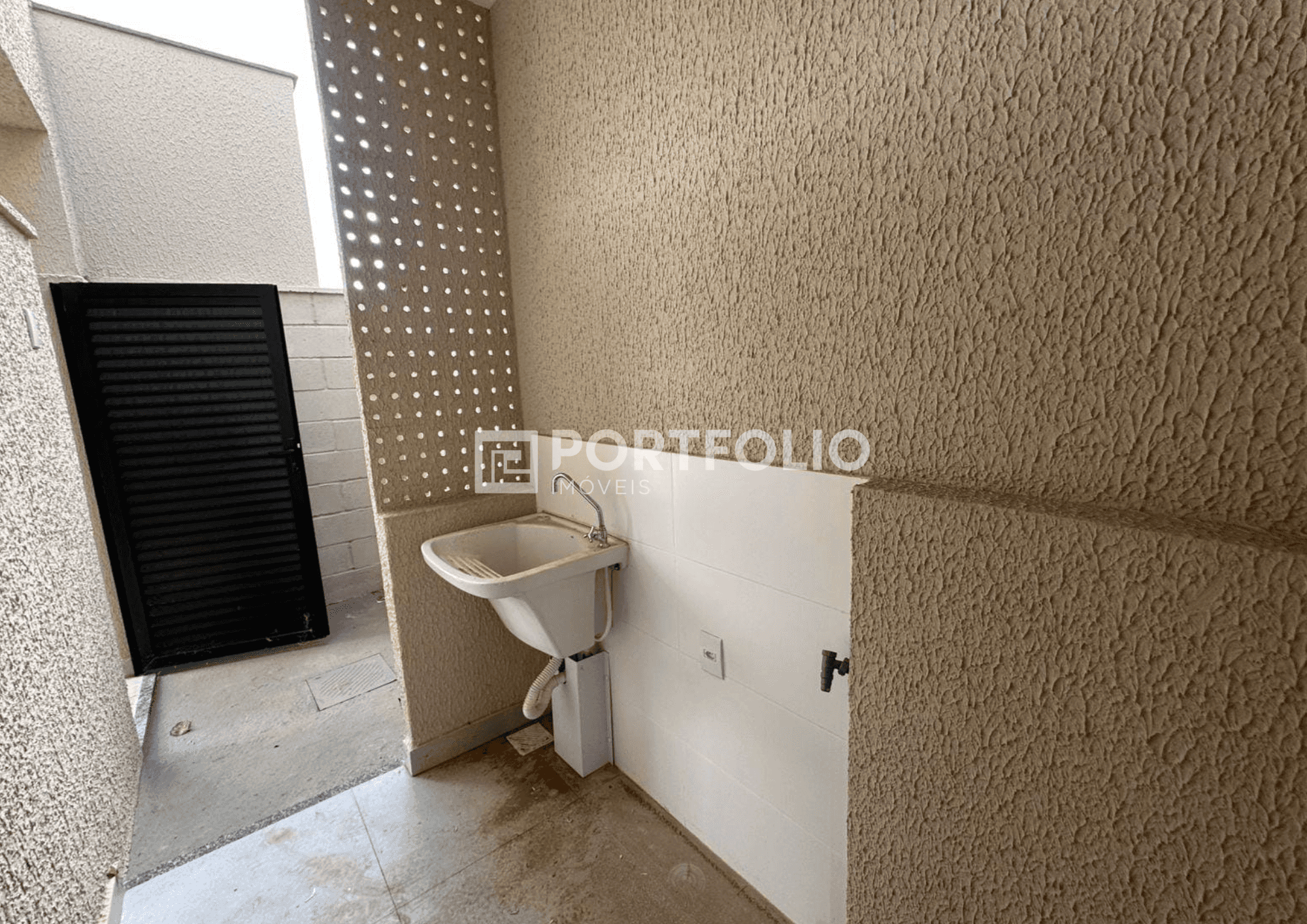 Sobrado à venda, Residencial Jardins Lyon, Aparecida de Goiânia, GO