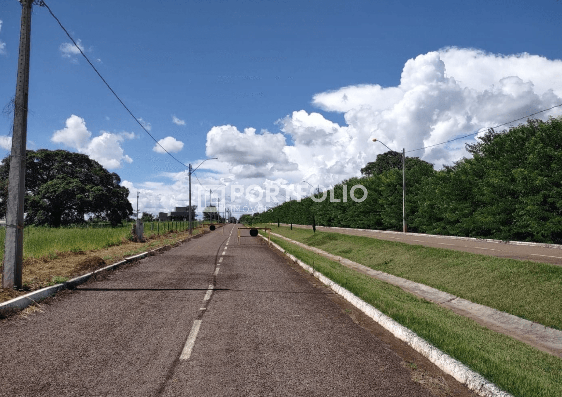 Terreno à venda, 1500 m² por R$ 270.000 - Residencial Nova Canaã - Trindade/Goiás