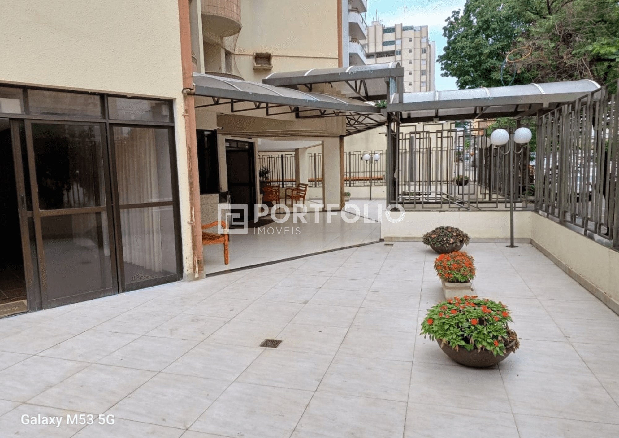 Apartamento com 3 dormitórios à venda, 104 m² por R$ 450.000,00 - Setor Oeste - Goiânia/GO