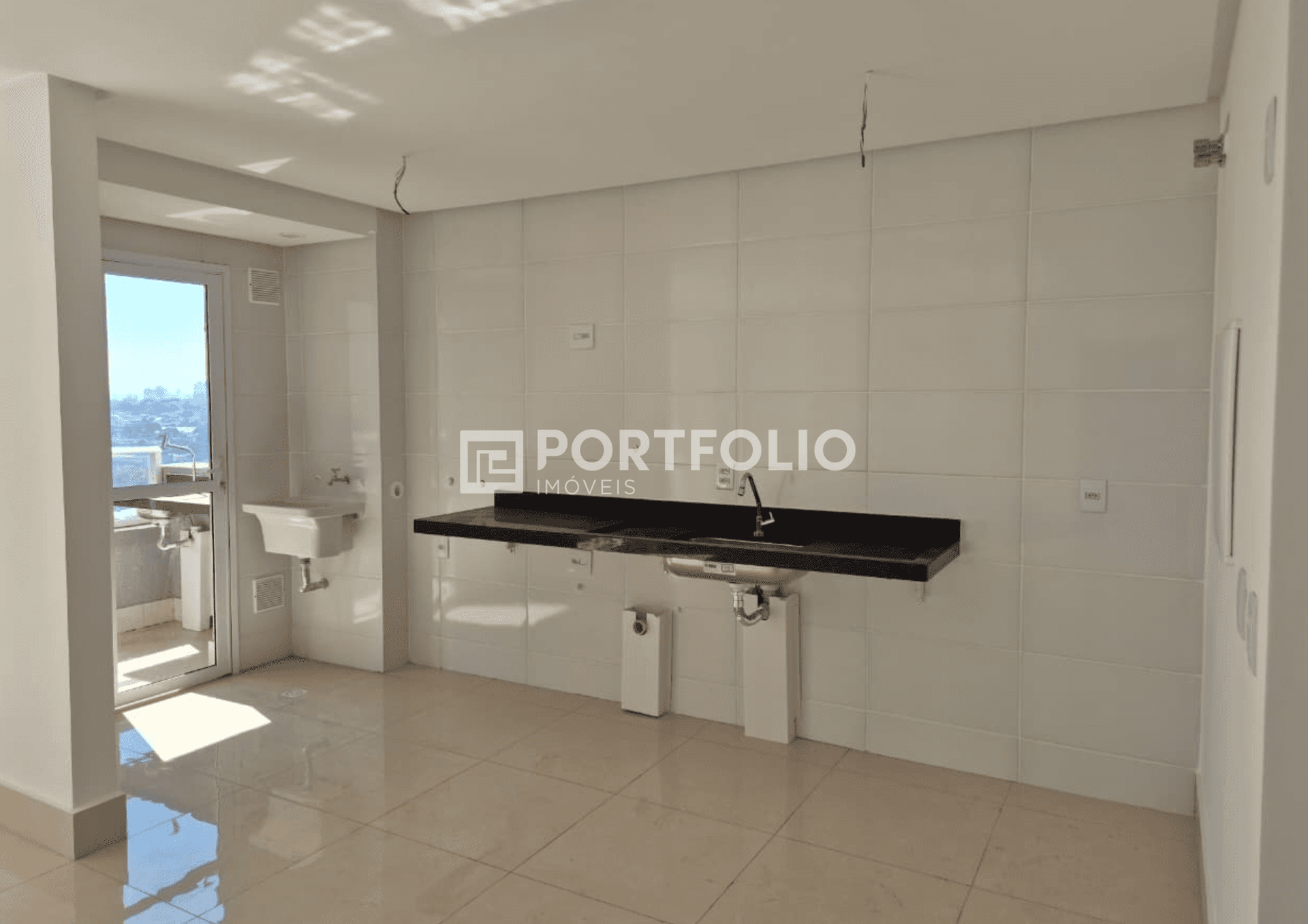 Apartamento à venda com 3 quartos/ 3 suítes no Village Veneza, Goiânia, GO