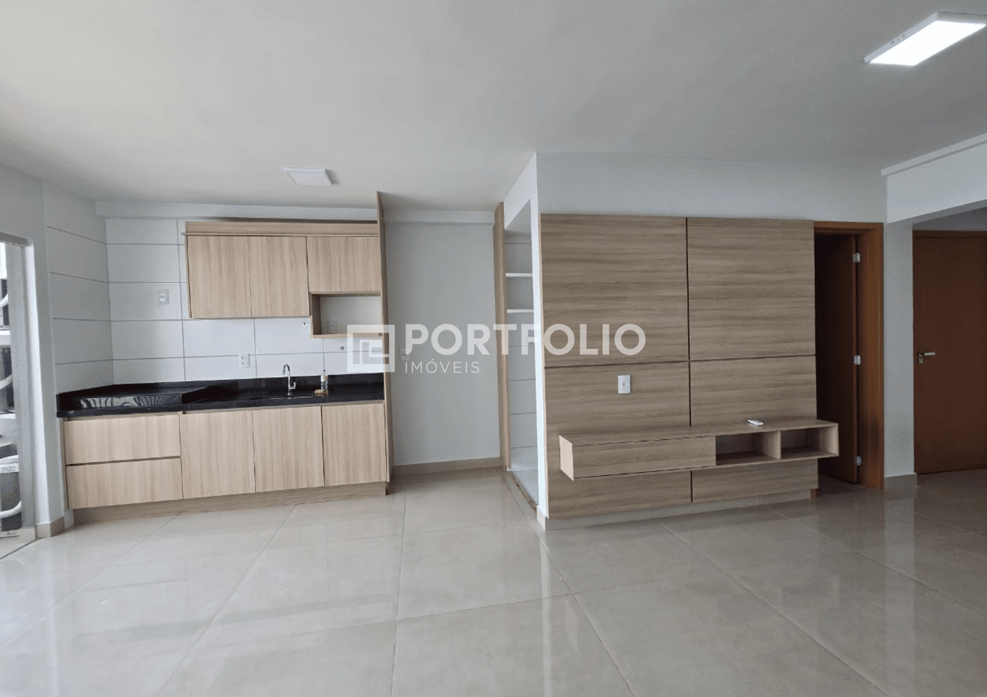 Apartamento para locação 2 suítes no Edifício Vaca Brava 53 Setor Bueno, Goiânia