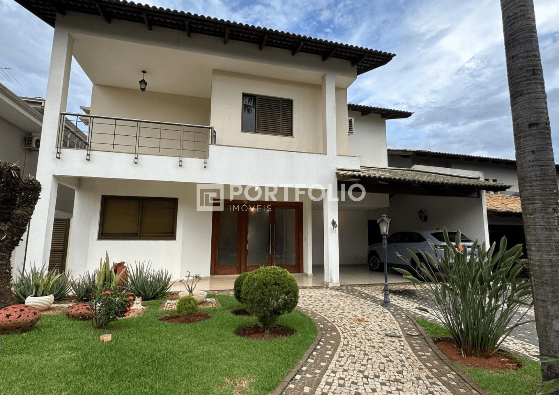 Sobrado com 4 quartos à venda, 363 m² por R$ 2.300.000,00 Jardins Viena, Aparecida de Goiânia