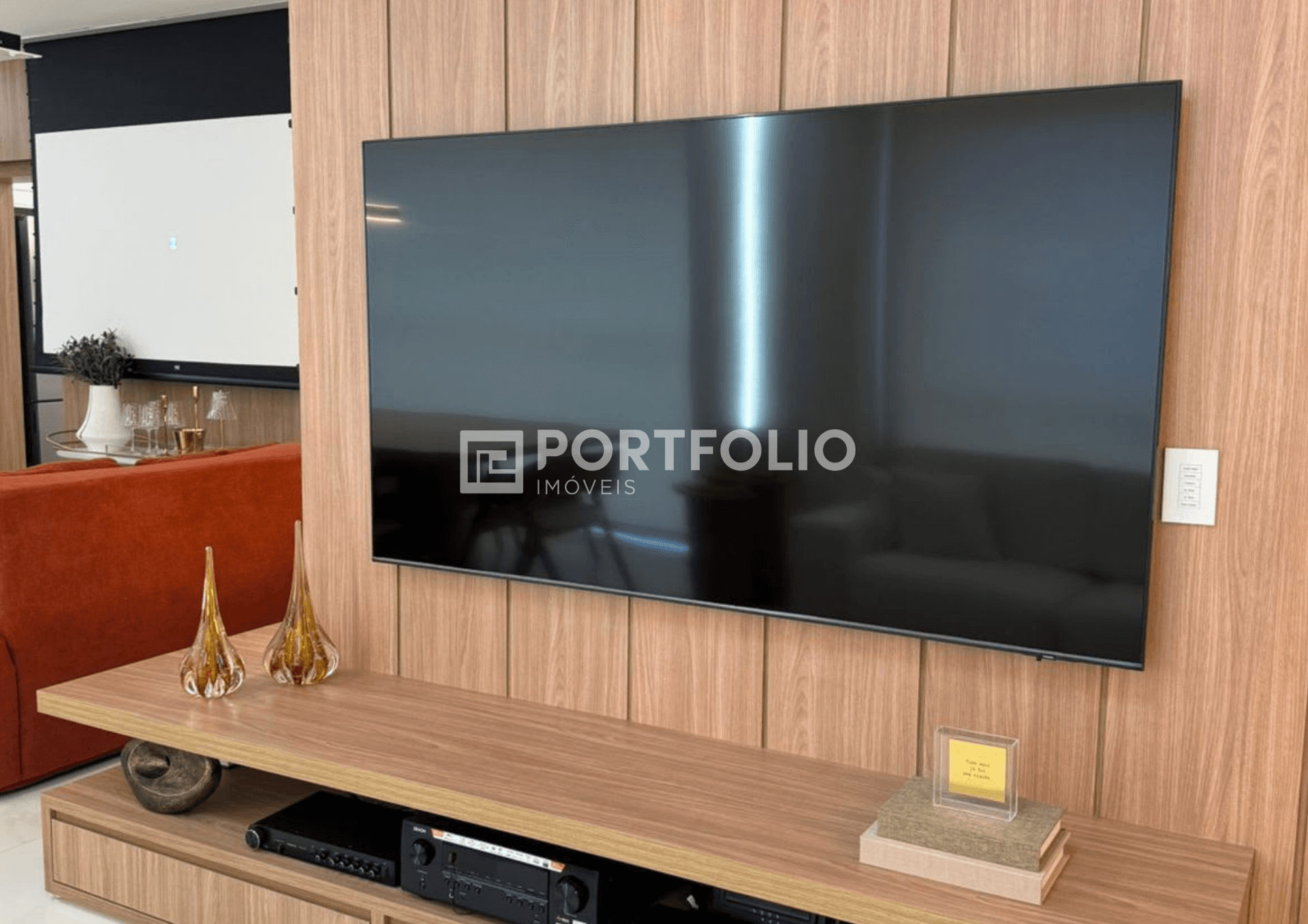 Aluga-se Apartamento Alto Padrão Mobiliado no Skygarden Flamboyant, Jd Goiás, Goiânia.