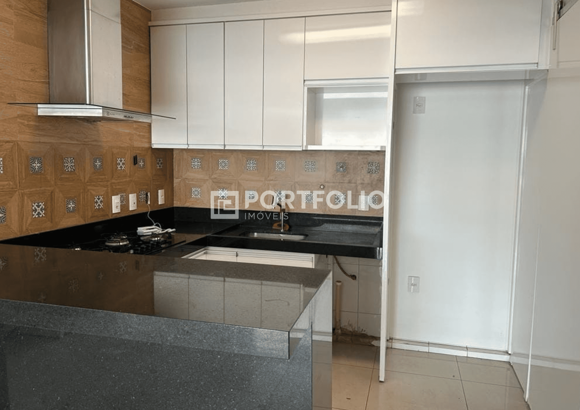 Apartamento com 3 dormitórios à venda, 110 m² por R$ 750.000,00 - Setor Bueno - Goiânia/GO