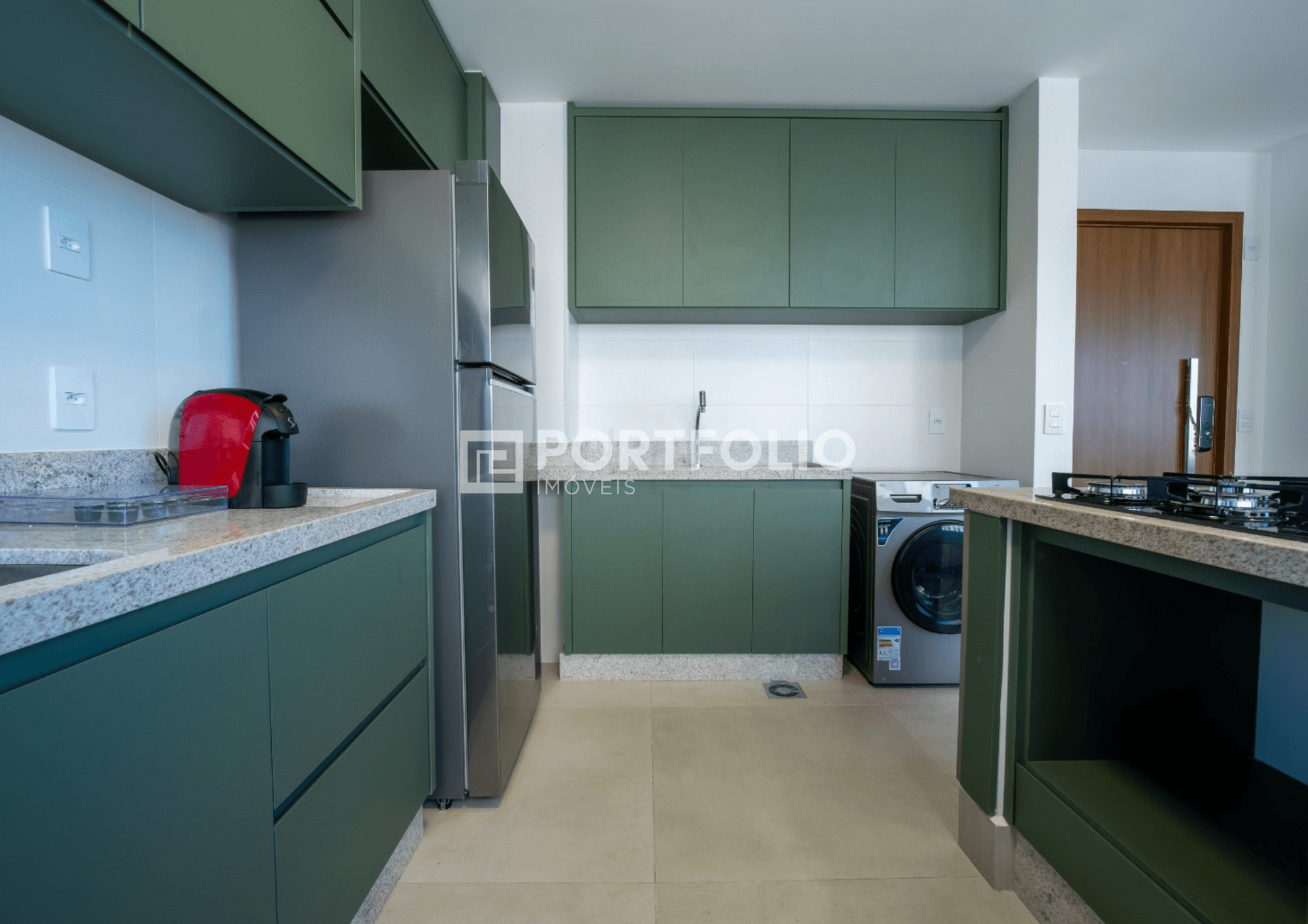 Apartamento mobiliado para locação com 74m² Moove Home, Setor Bueno - Goiânia