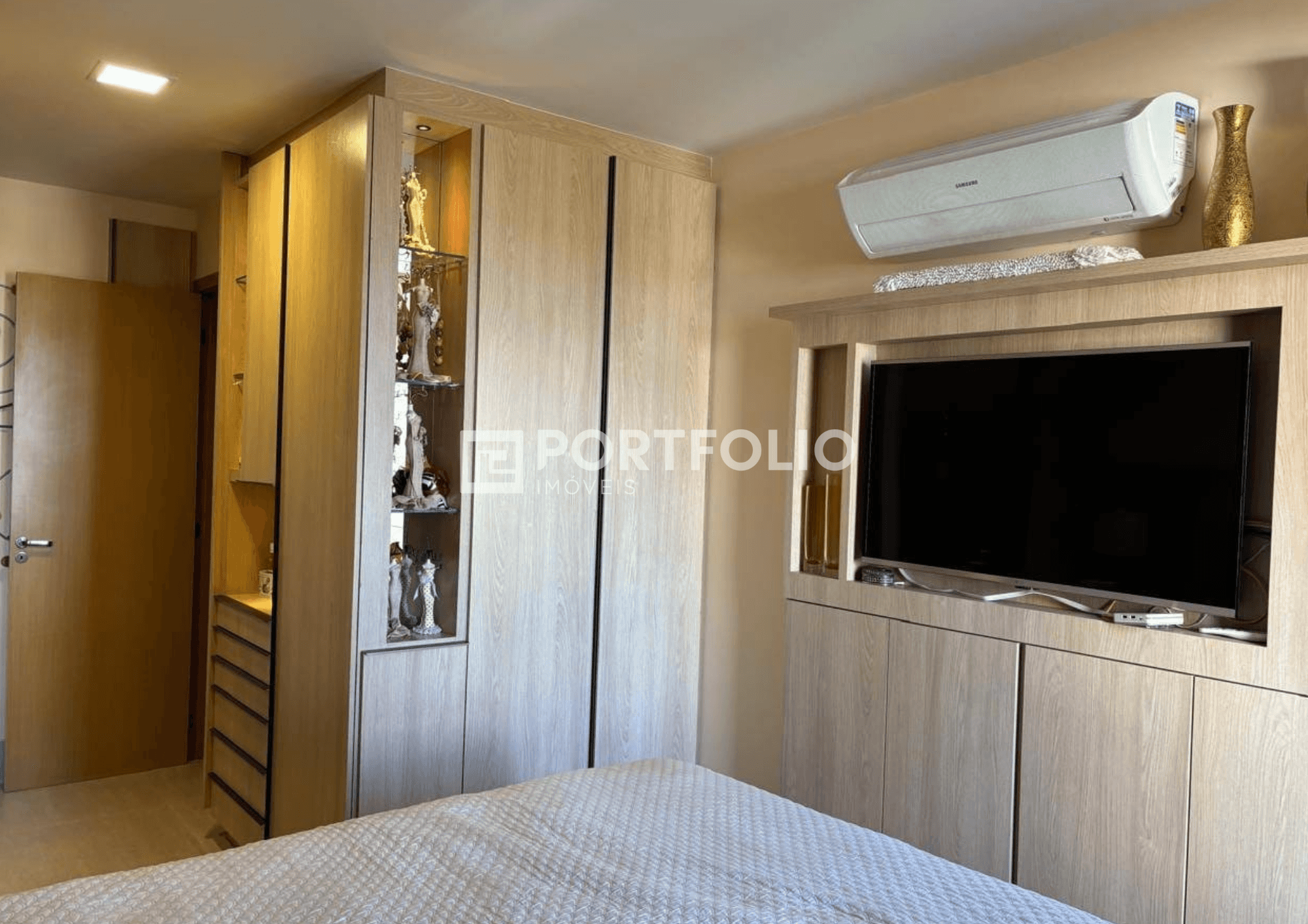 Apartamento à venda no Jardim Goiás, 3 suítes, 108m², Andar alto, Goiânia