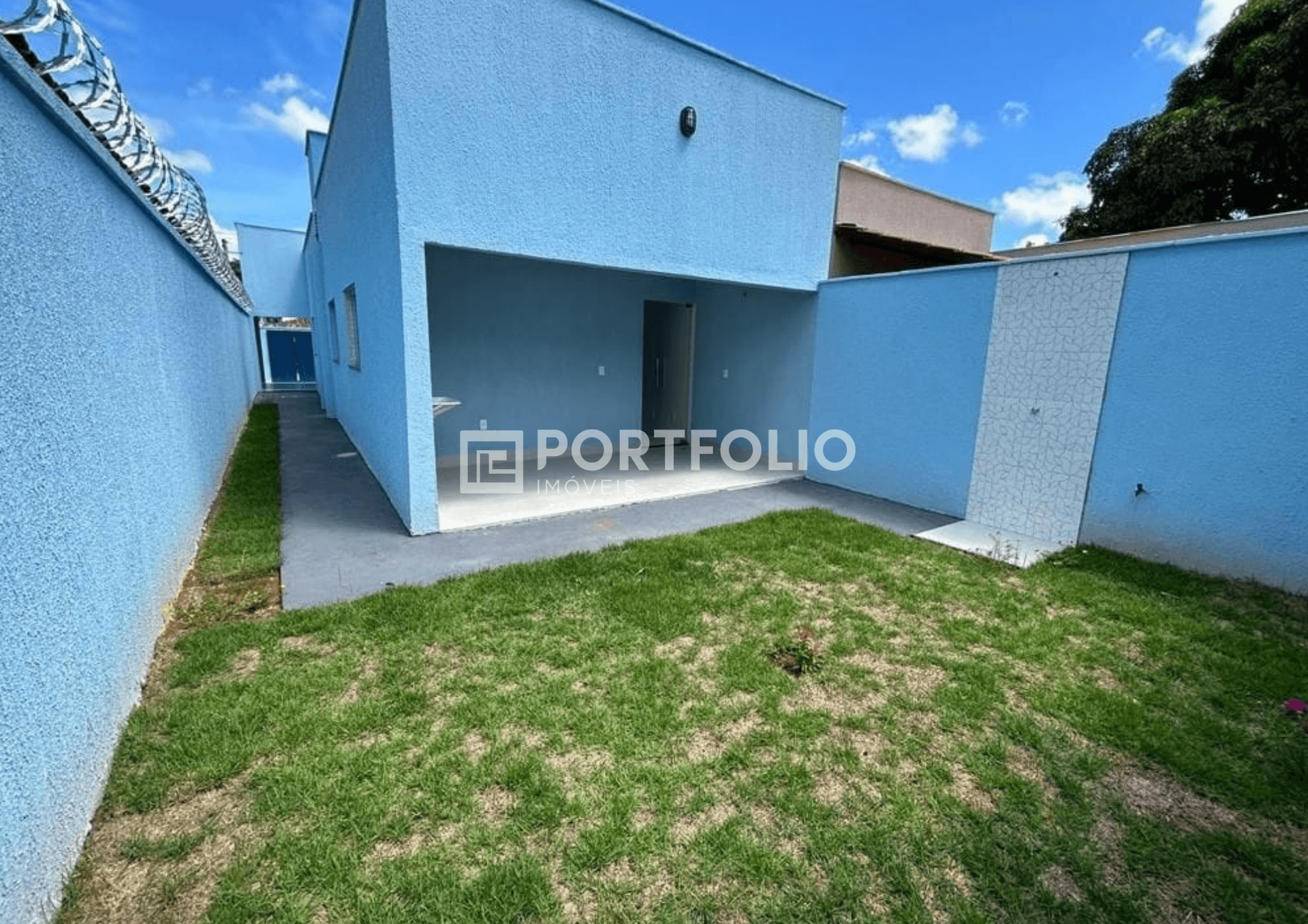 Casa com 3 dormitórios à venda, 96 m² por R$ 359.000,00 - Residencial Itaipu - Goiânia/GO