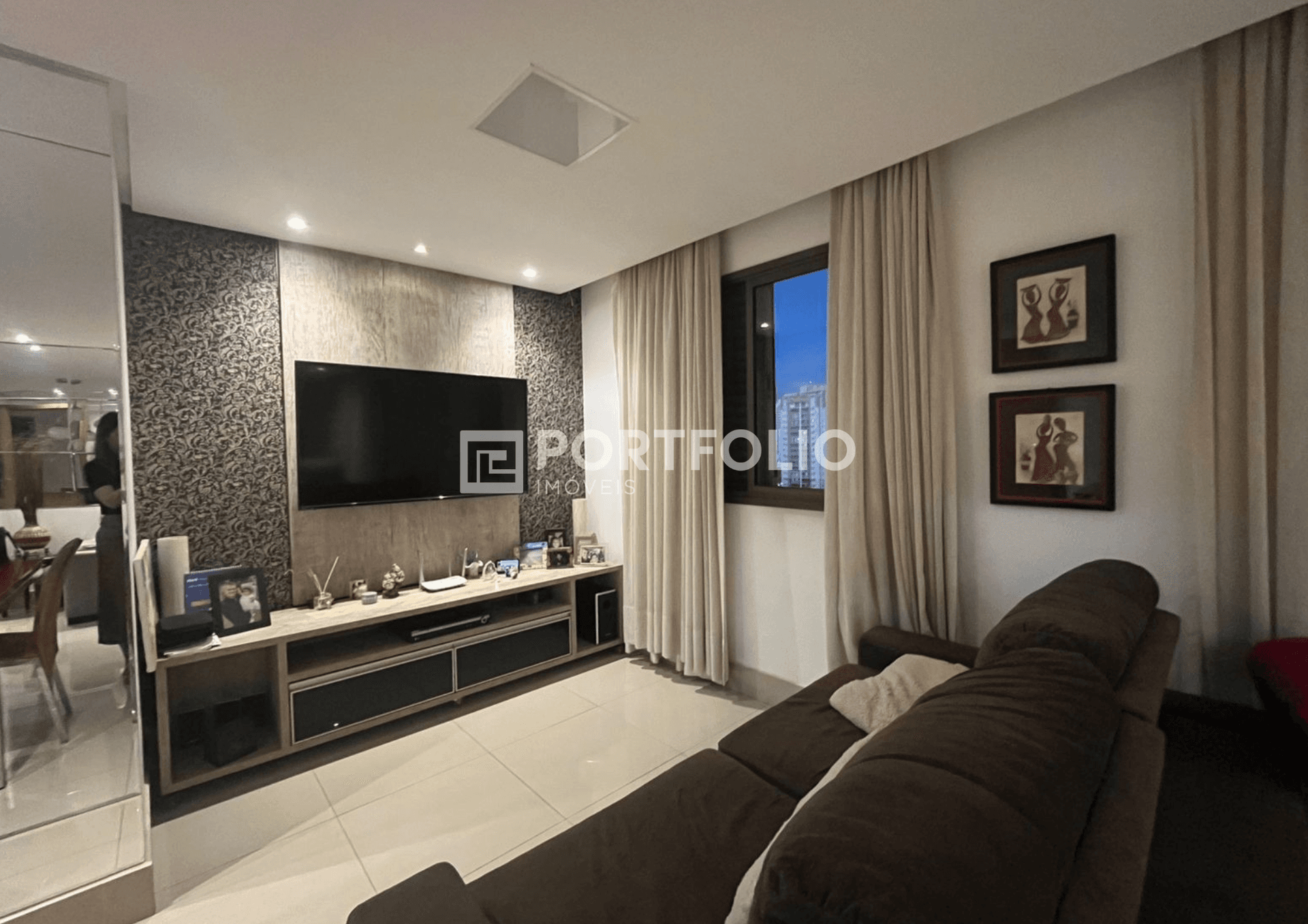 Apartamento mobiliado para aluguel com 90 m² Edifício Dilce Ribeiro, Setor Bueno - Goiânia