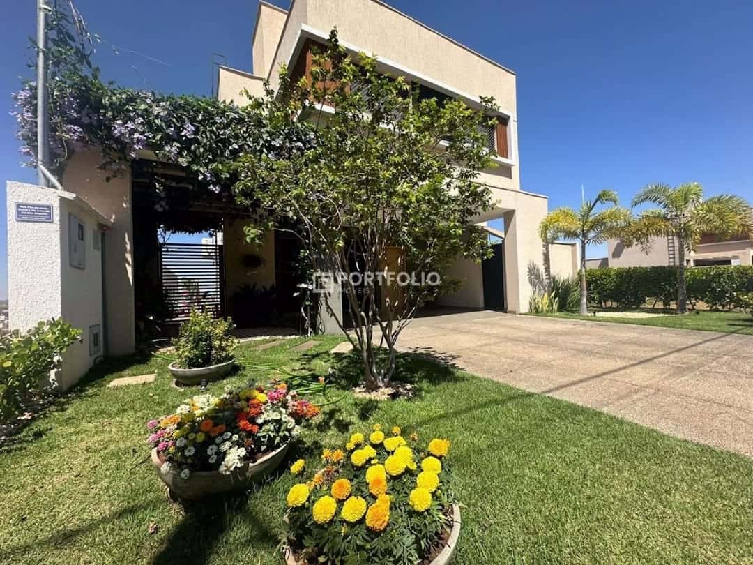 Sobrado Residencial à venda, Jardins Nápoles, Senador Canedo - SO0517.