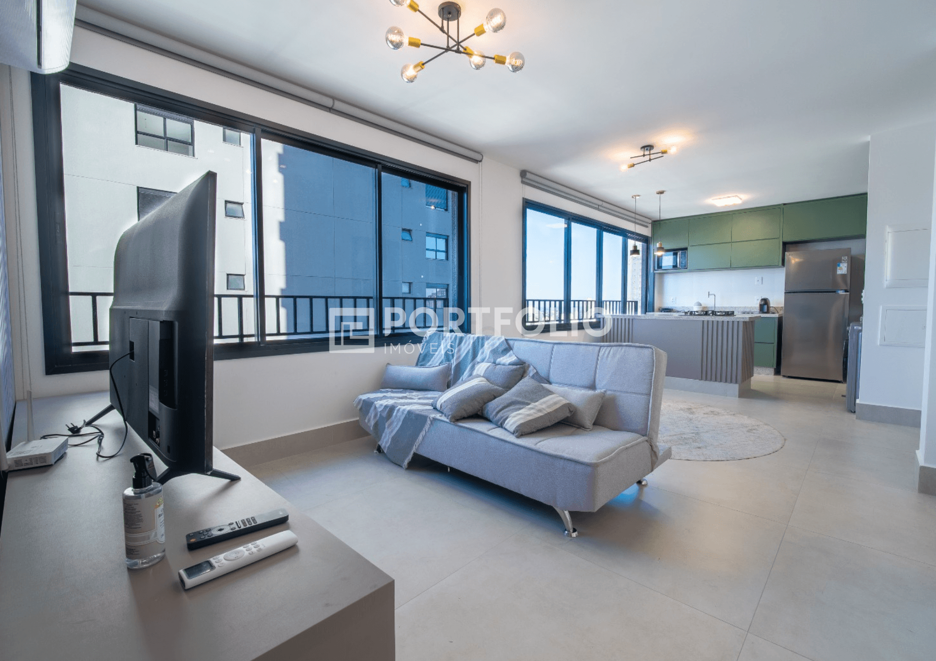 Apartamento mobiliado para locação com 74m² Moove Home, Setor Bueno - Goiânia