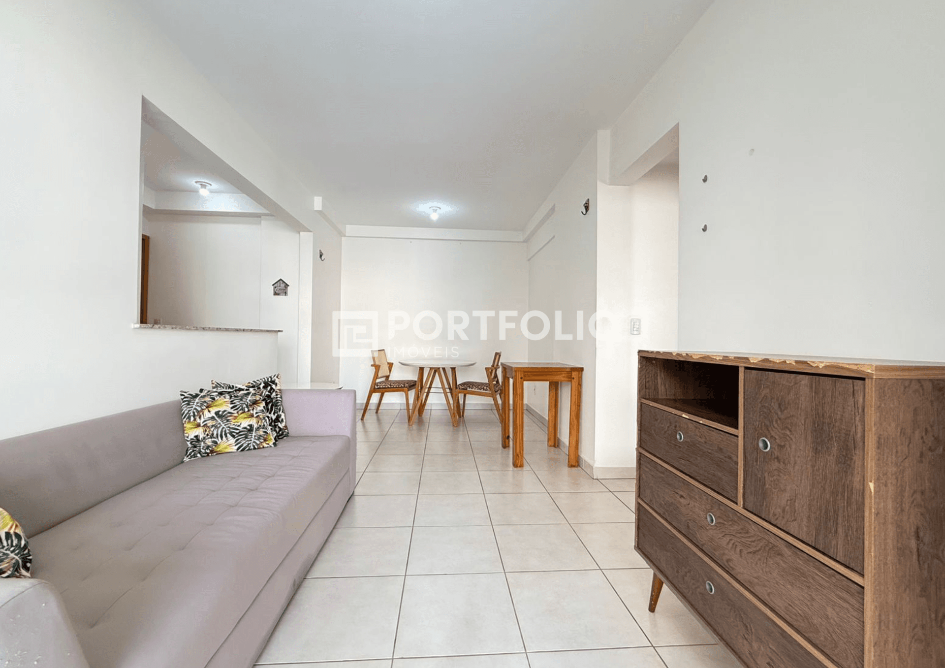 Apartamento à venda 3 quartos/ 1 suíte no Setor Goiânia 2, Goiânia, GO