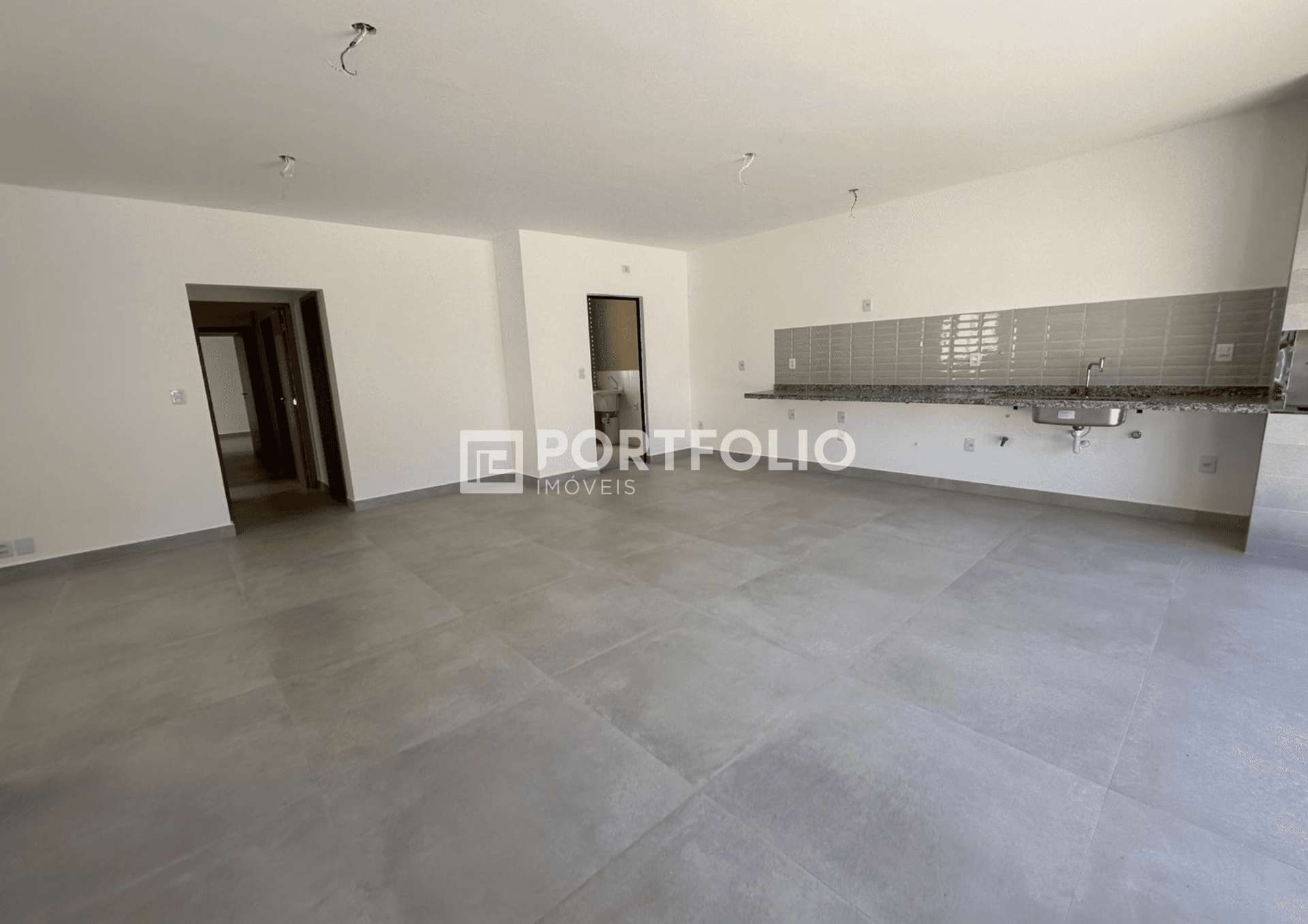 Casa à venda com 3 quartos no Jardins Lyon, Aparecida de Goiânia