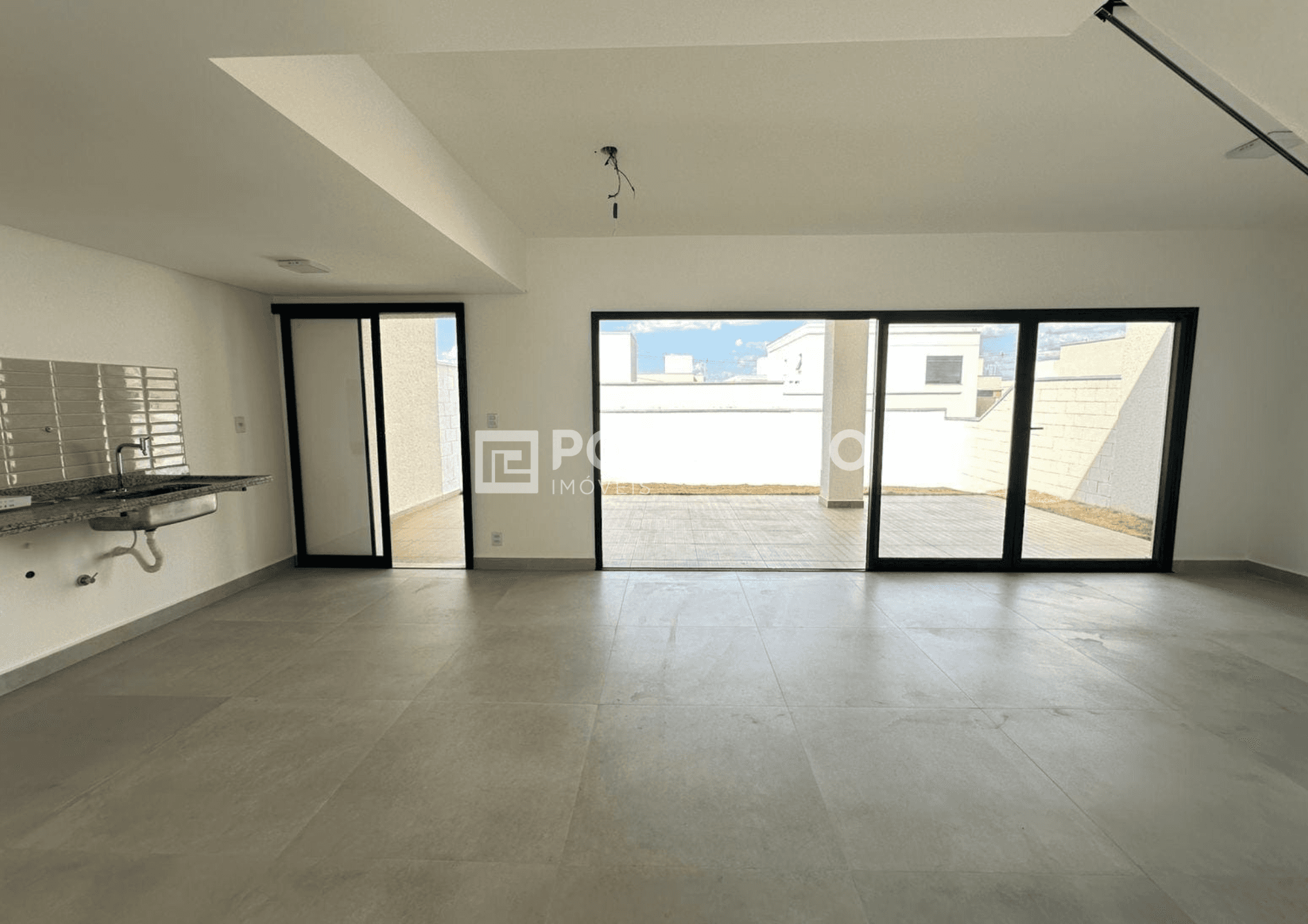 Sobrado à venda, Residencial Jardins Lyon, Aparecida de Goiânia, GO