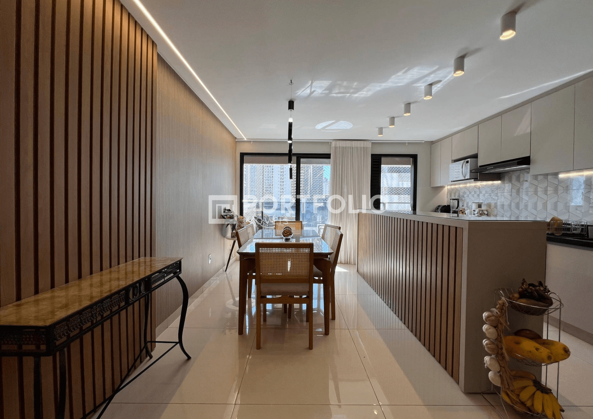 Apartamento à venda, Setor Bueno, Goiânia, GO