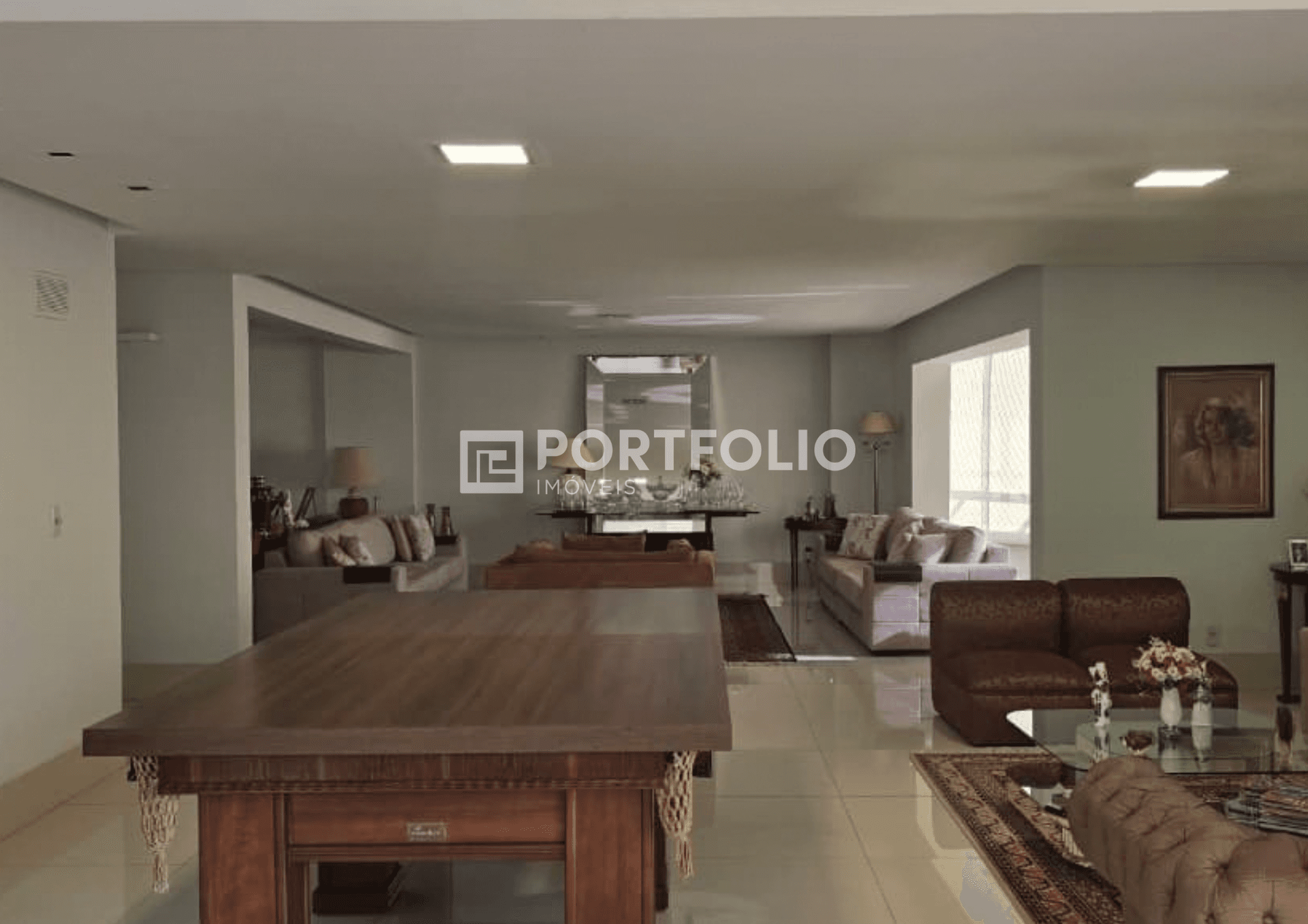 Apartamento à venda com 4 quartos/ 4 suítes no Setor Bueno, Goiânia, GO