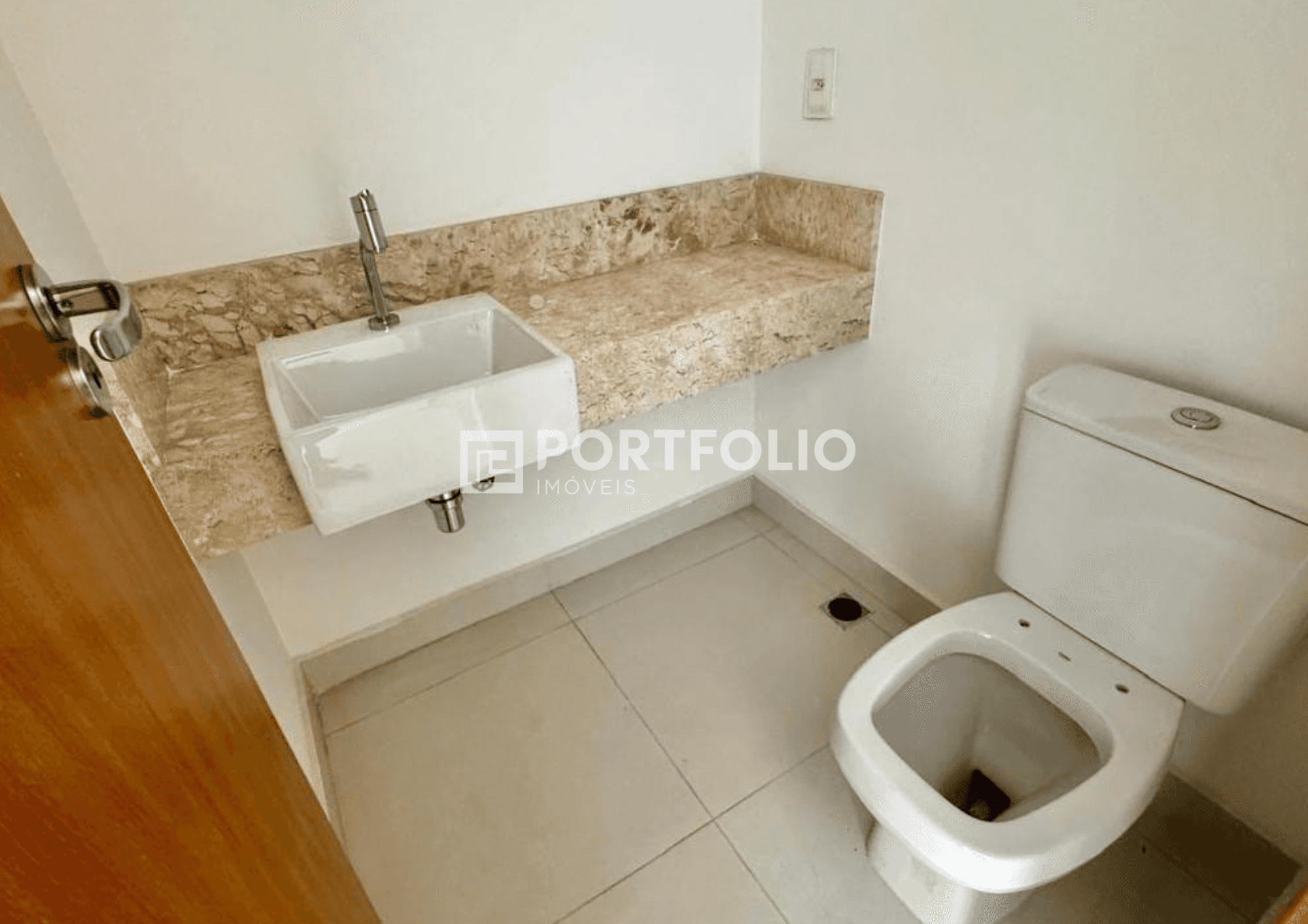 Apartamento à venda no Setor Coimbra, Andar Alto, 3 suítes plenas, 96,66m², Goiânia