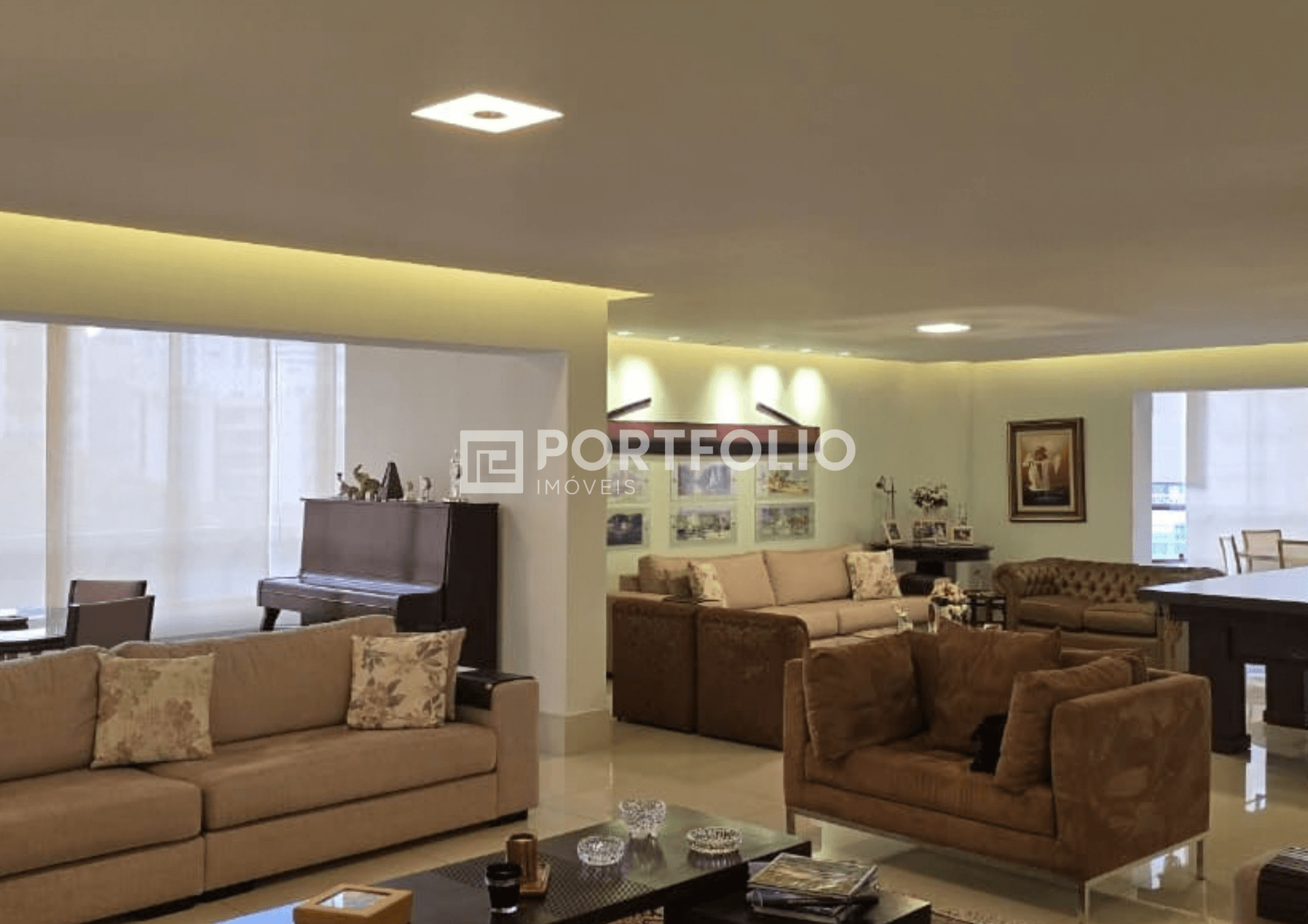 Apartamento à venda com 4 quartos/ 4 suítes no Setor Bueno, Goiânia, GO