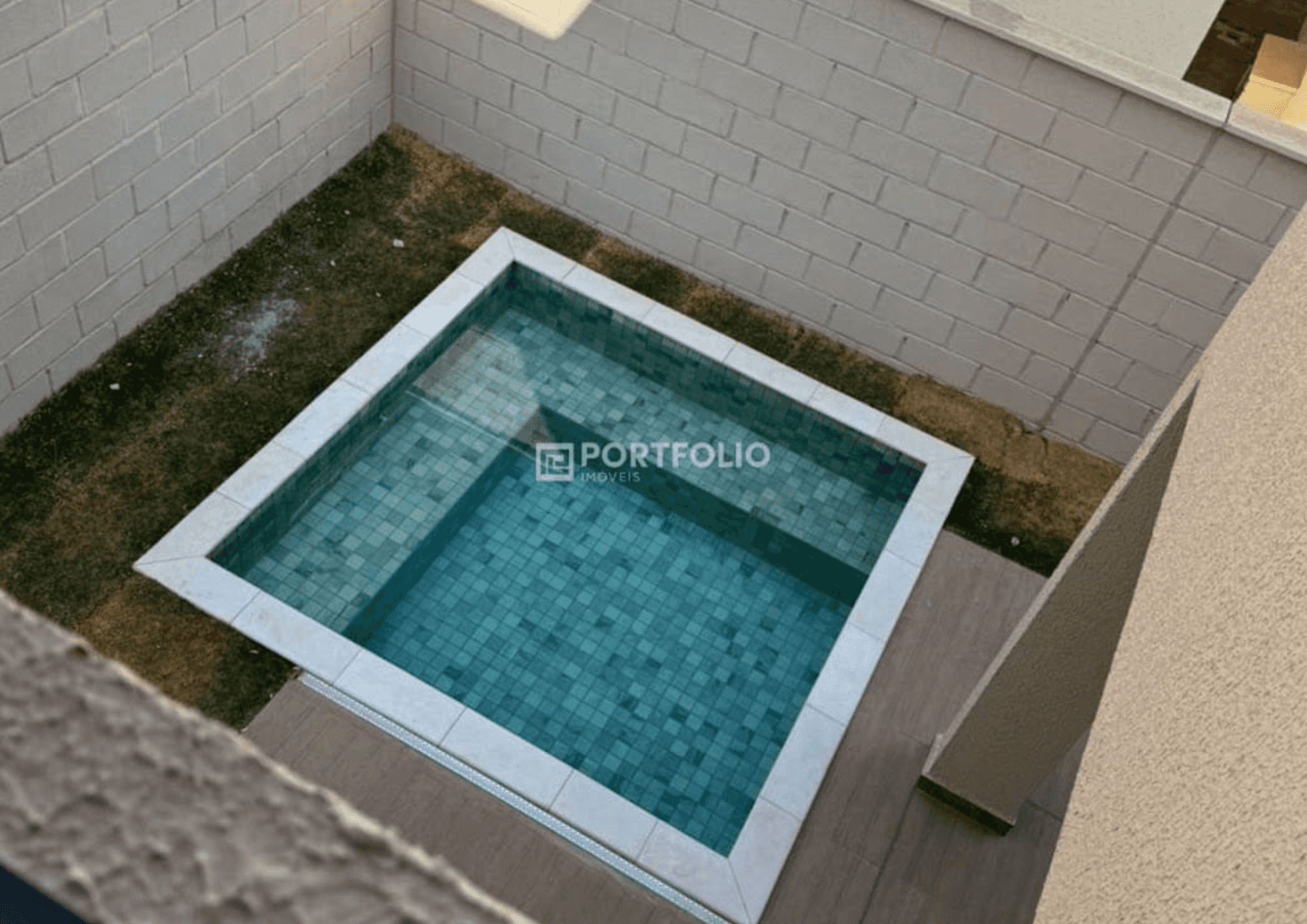 Sobrado Residencial à venda, Conjunto Residencial Storil, Aparecida de Goiânia - SO0491.