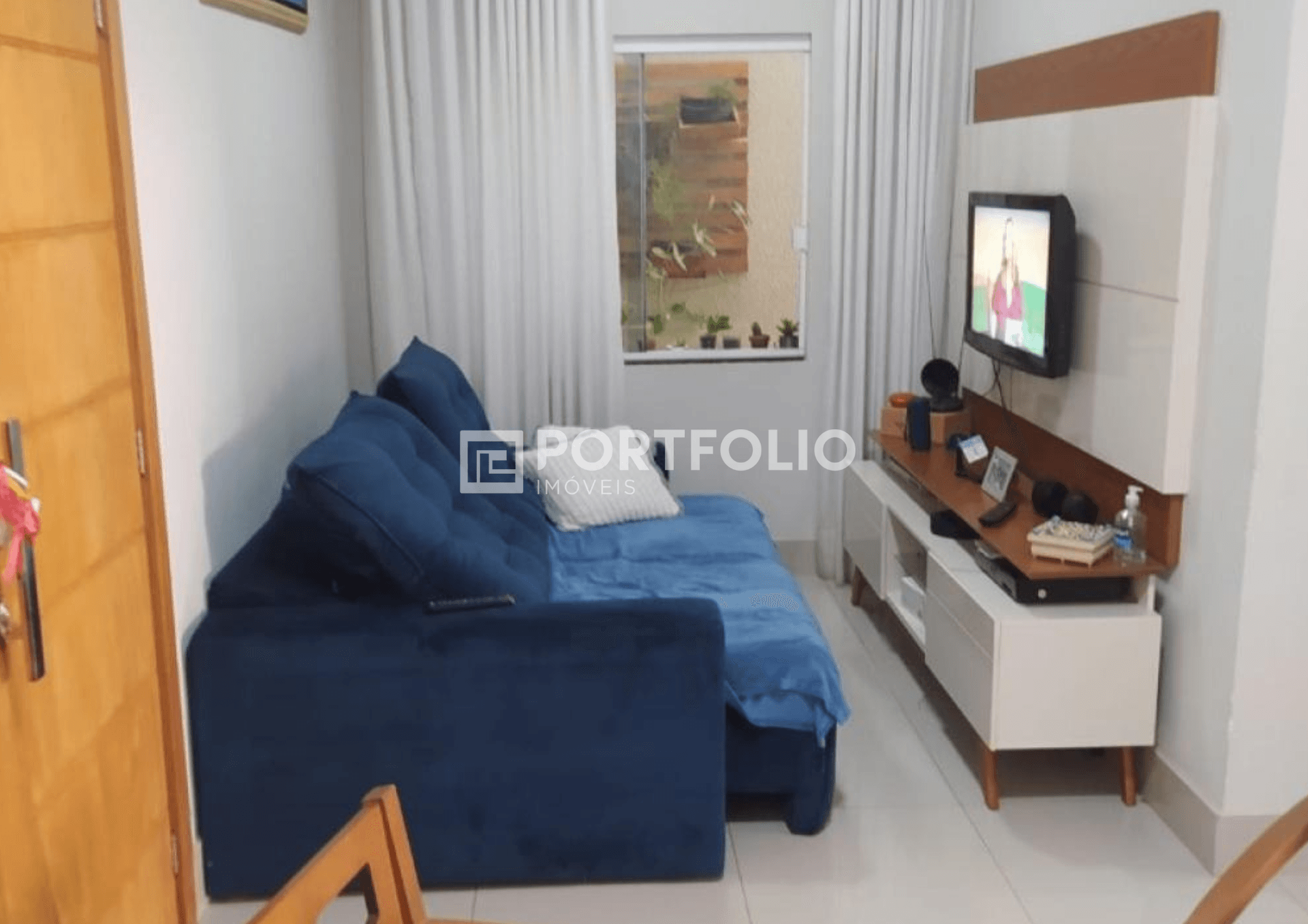Sobrado à venda com 3 quartos no Condomínio Reserva do Bosque, Goiânia.