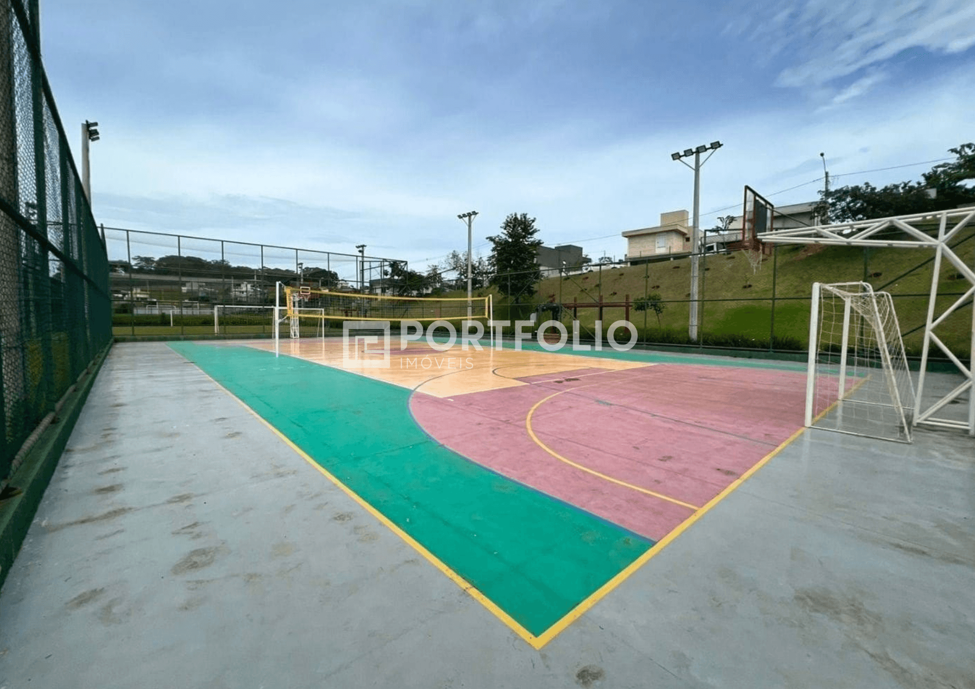 Lote à venda no Jardins Nápoles com 364,66m², Condomínio fechado, Goiânia