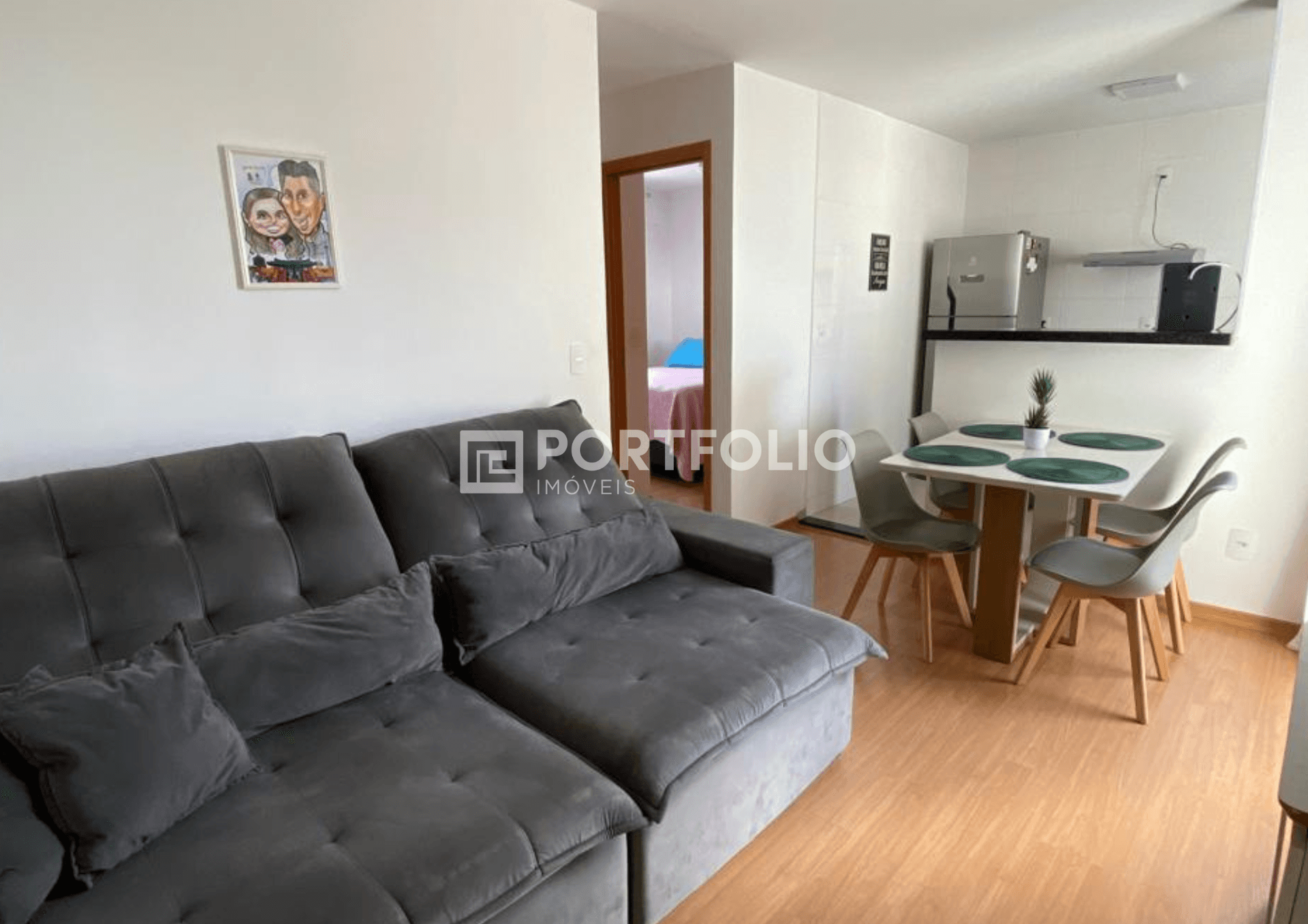 Apartamento mobiliado 2 quartos no Res. Gran Valley, Goiânia.