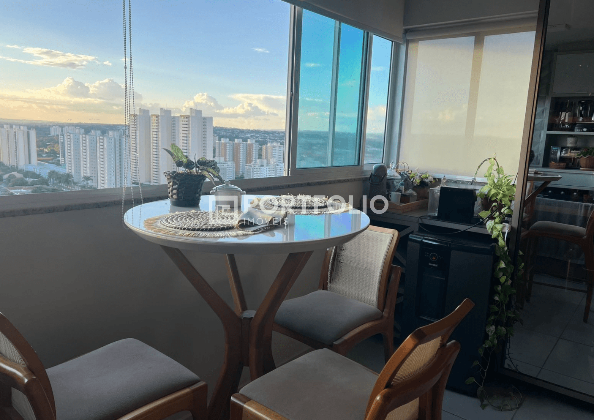 Apartamento a venda possui 62 m² com 2 quartos em Setor Negrão de Lima - Goiânia - GO