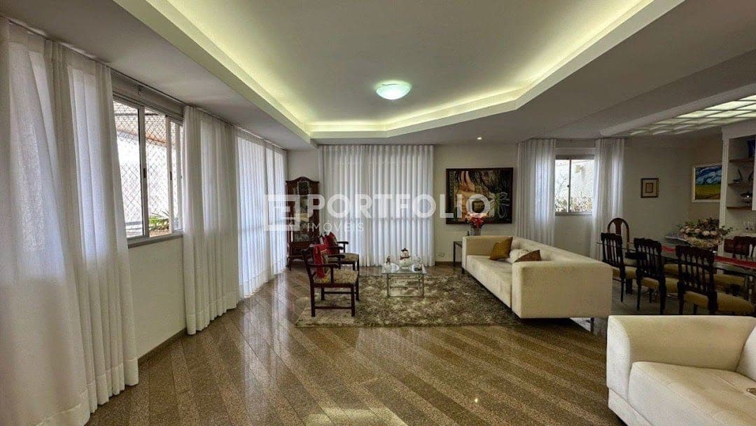 Apartamento mobiliado à venda com 5 quartos/ 5 suítes no Setor Nova Suiça, Goiânia, GO