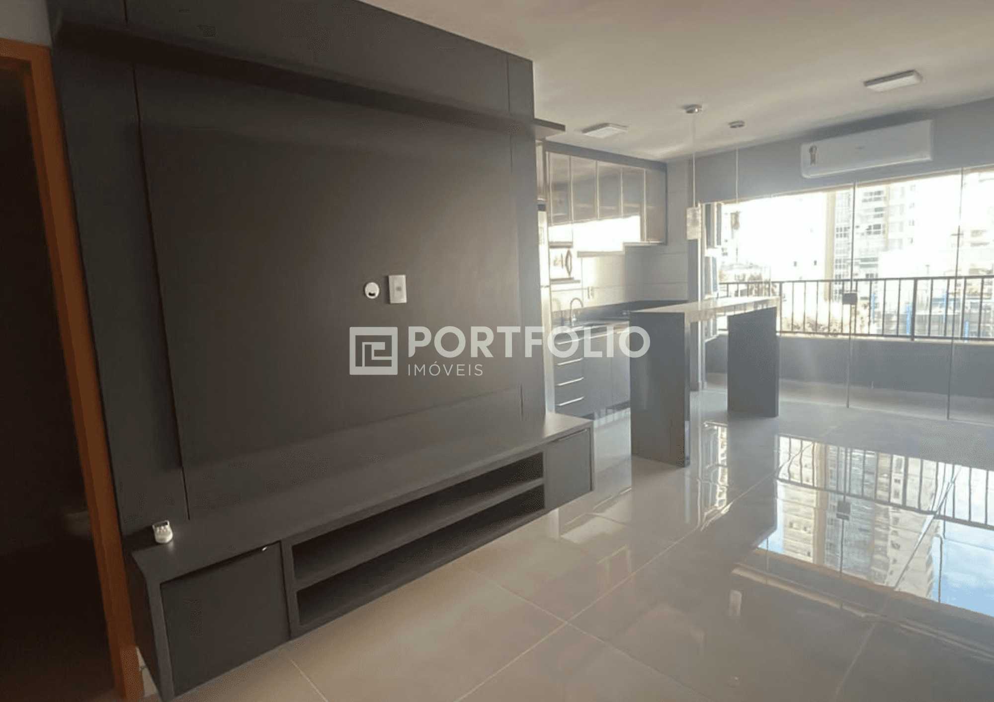 Imóvel para aluguel possui 68 metros quadrados com 2 quartos em Setor Bueno - Goiânia - GO