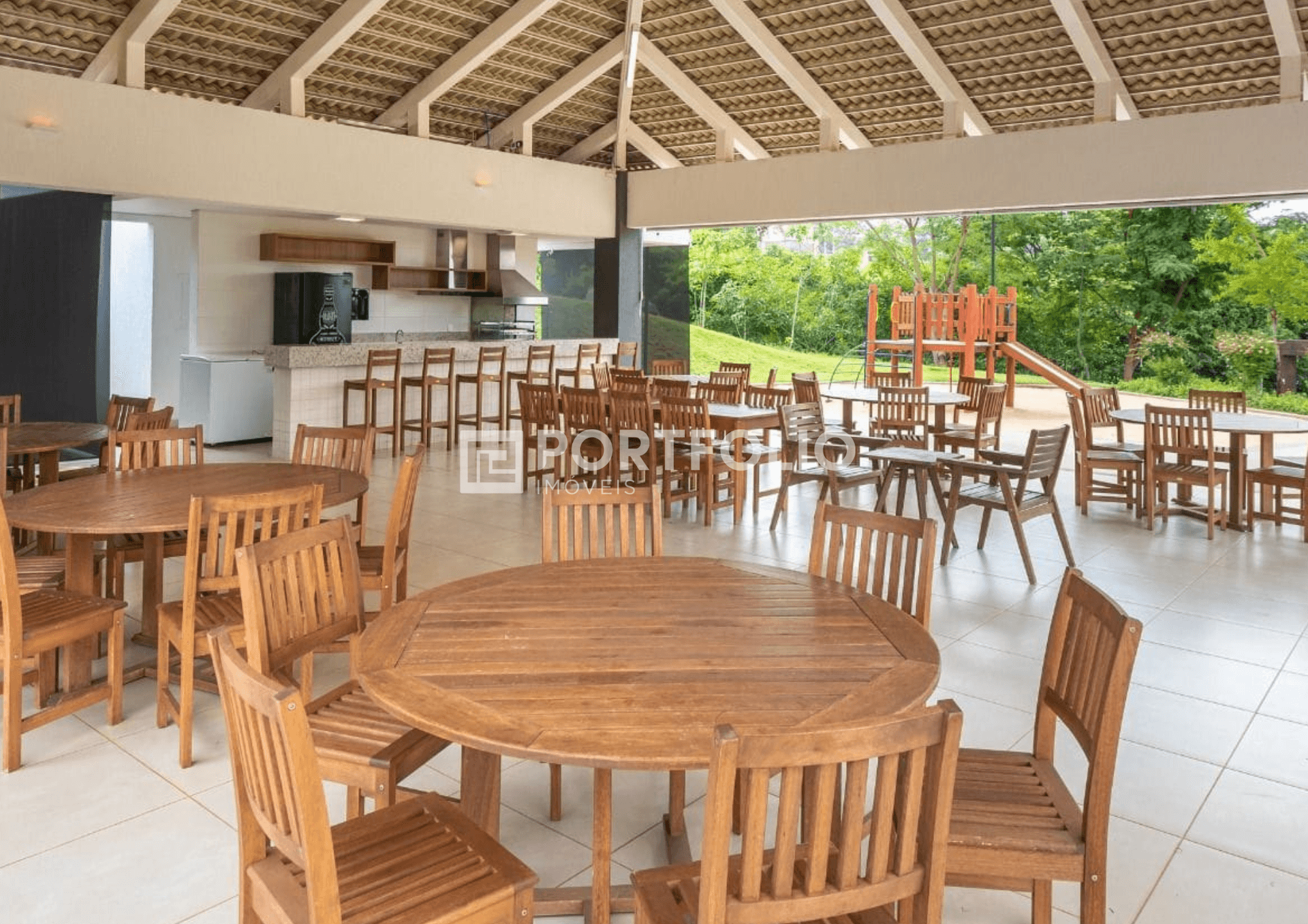 Terreno à venda, 415 m² por R$ 415.480,00, Jardins Nápoles , Senador Canedo/GO