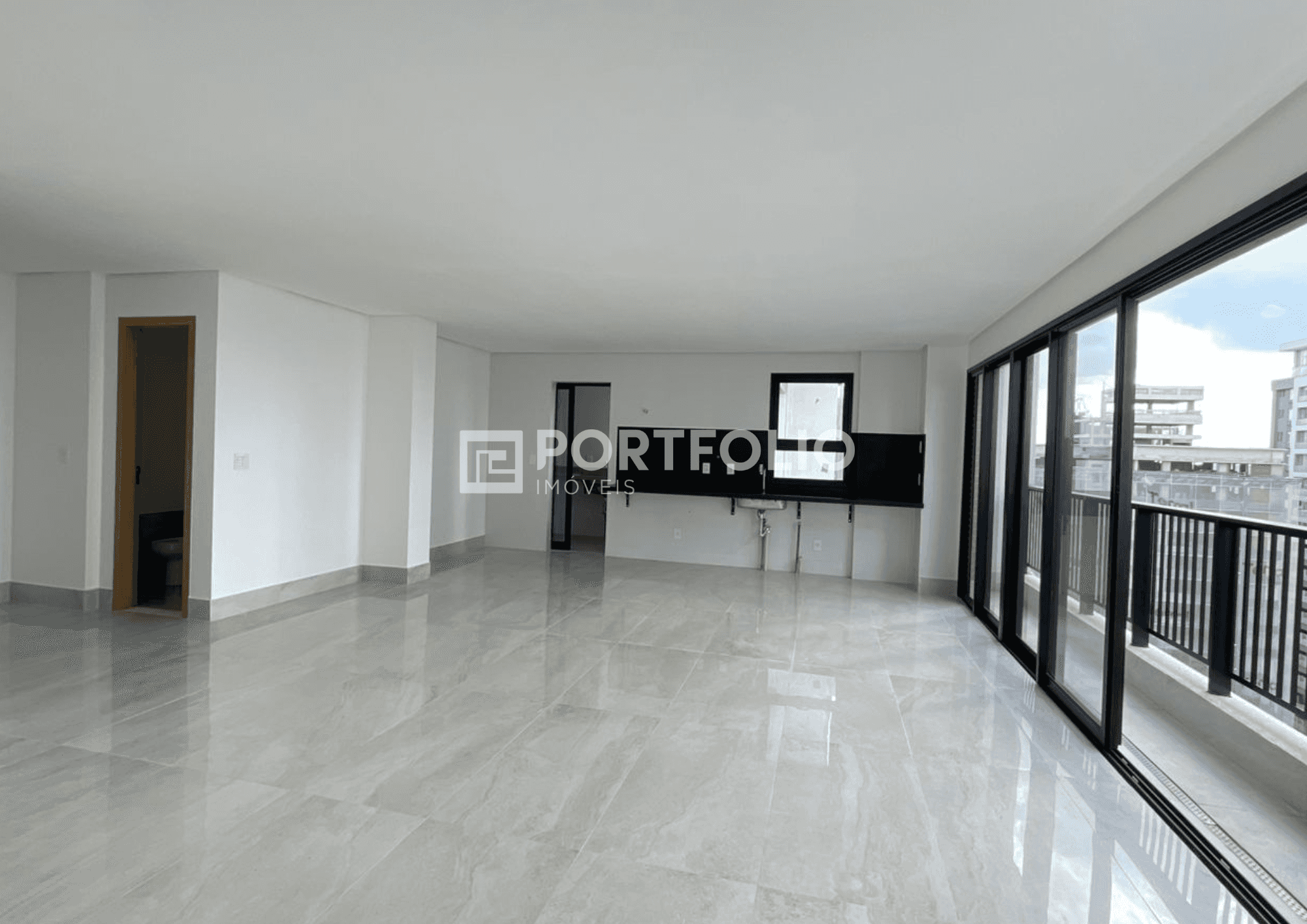 Apartamento a venda possui 135 m² com 3 quartos em Setor Oeste - Goiânia - GO