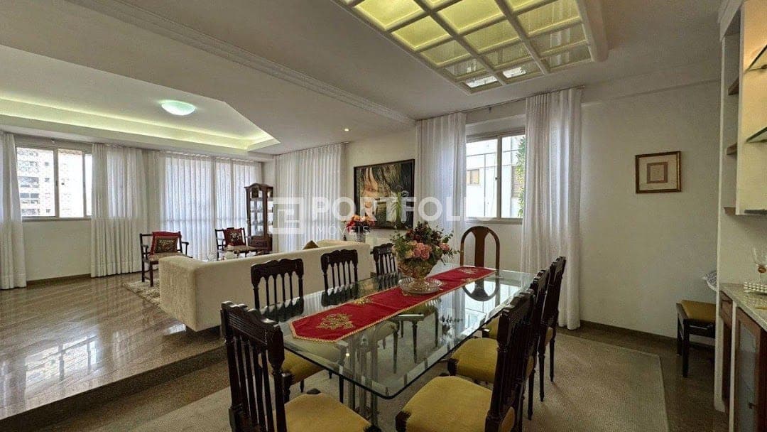 Apartamento mobiliado à venda com 5 quartos/ 5 suítes no Setor Nova Suiça, Goiânia, GO